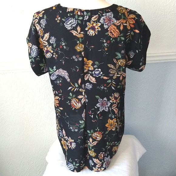 &.Layered floral top size S - Picture 3 of 4
